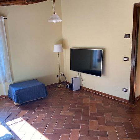 Rosa Di Maggio Apartamento Pari Exterior foto
