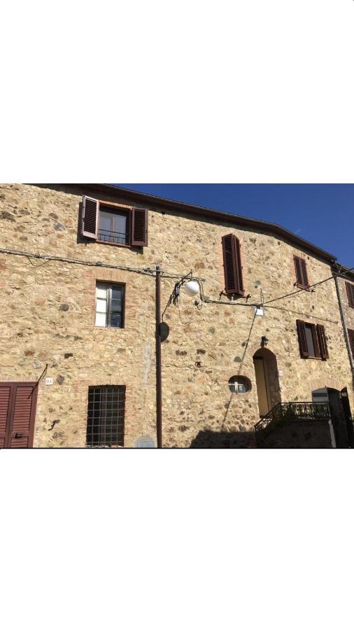 Rosa Di Maggio Apartamento Pari Exterior foto