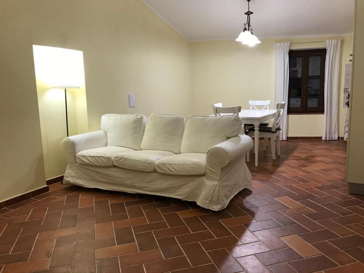 Rosa Di Maggio Apartamento Pari Exterior foto